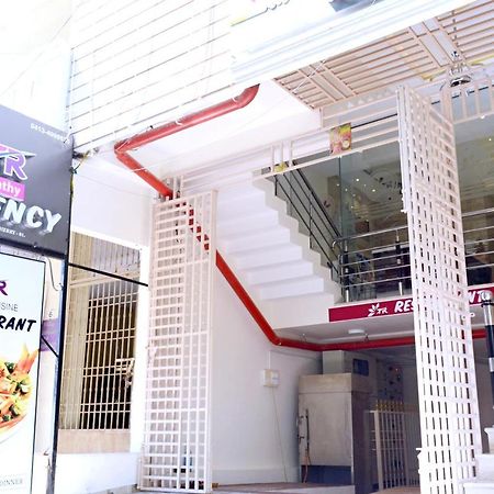 Hotel Tr Residency Pondicherry Esterno foto