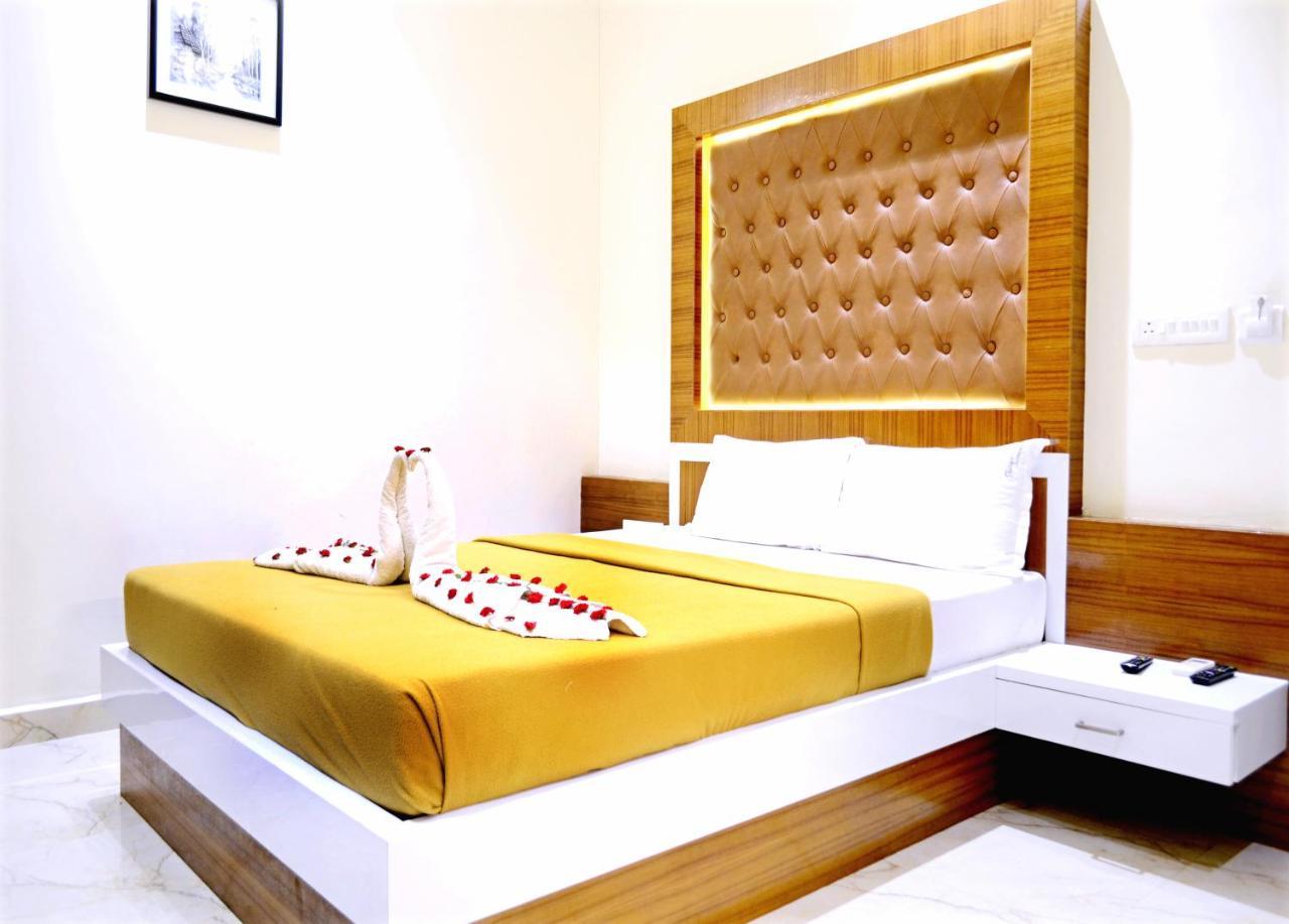 Hotel Tr Residency Pondicherry Esterno foto